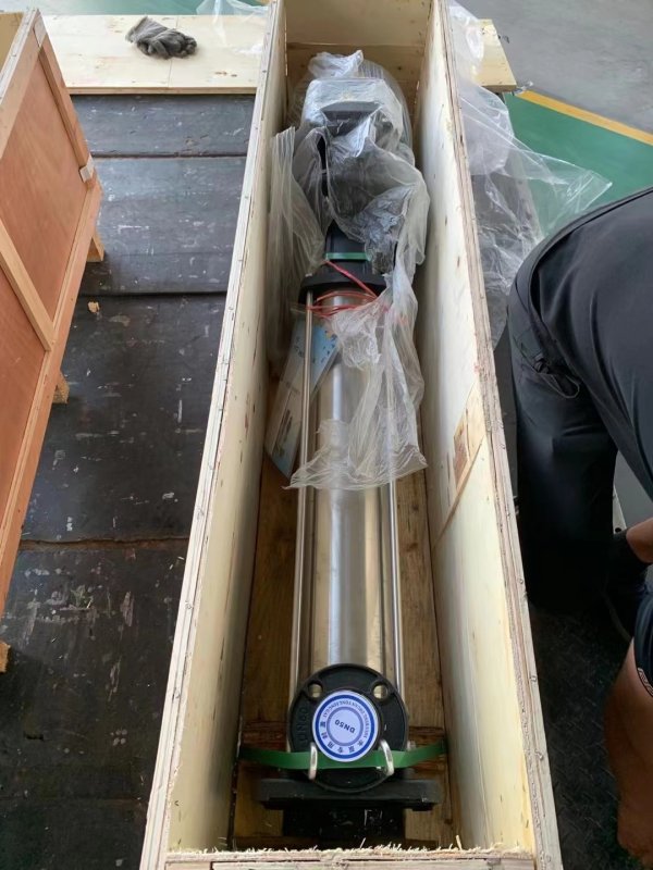 輕型立式多(duo)級離心泵